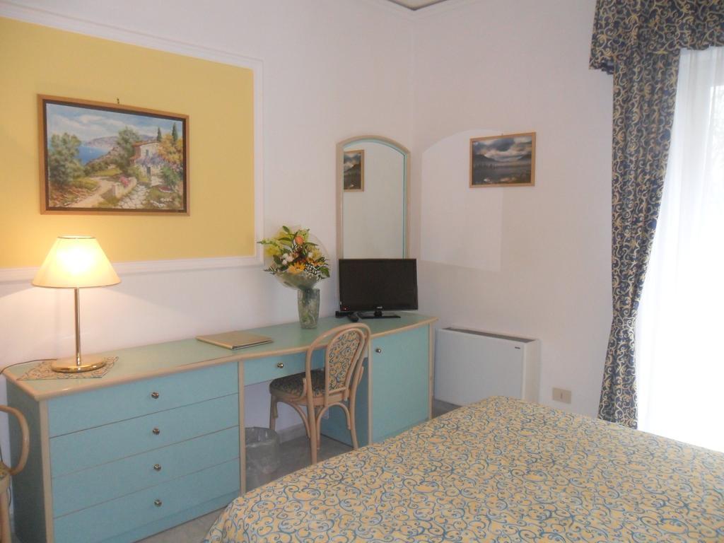 Hotel Solemare Beach & Beauty Spa Ischia Camera foto