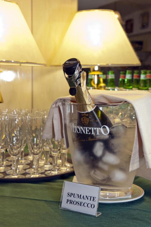 Hotel Solemare Beach & Beauty Spa Ischia Esterno foto